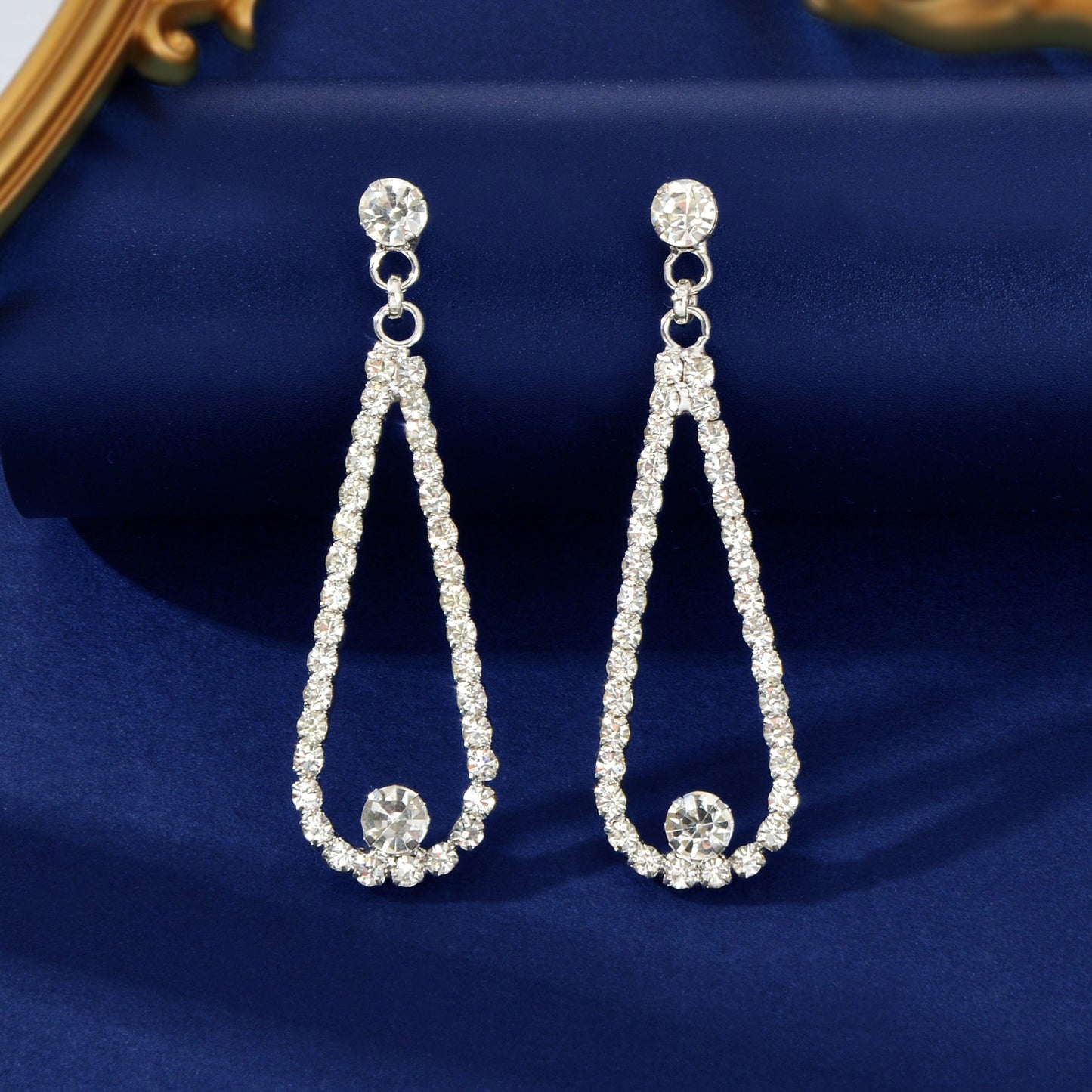 Luxurious Anniversary Wedding Jewelry Rhinestone Decor Silvery Water Drop Earrings-4