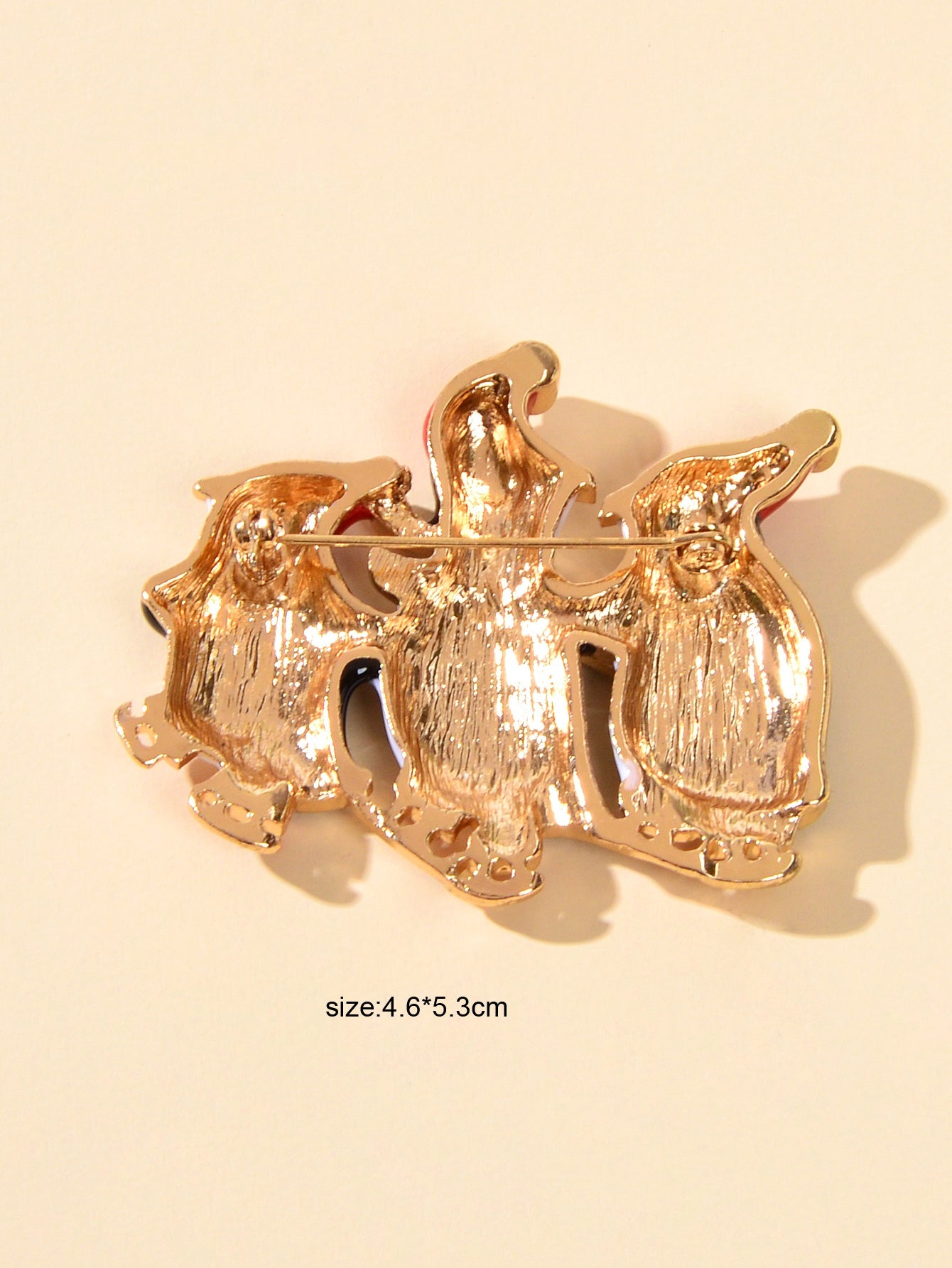 Cartoon Enamel Lovely Three Penguins Skate Brooch Pin Badge Christmas Jewellery-3
