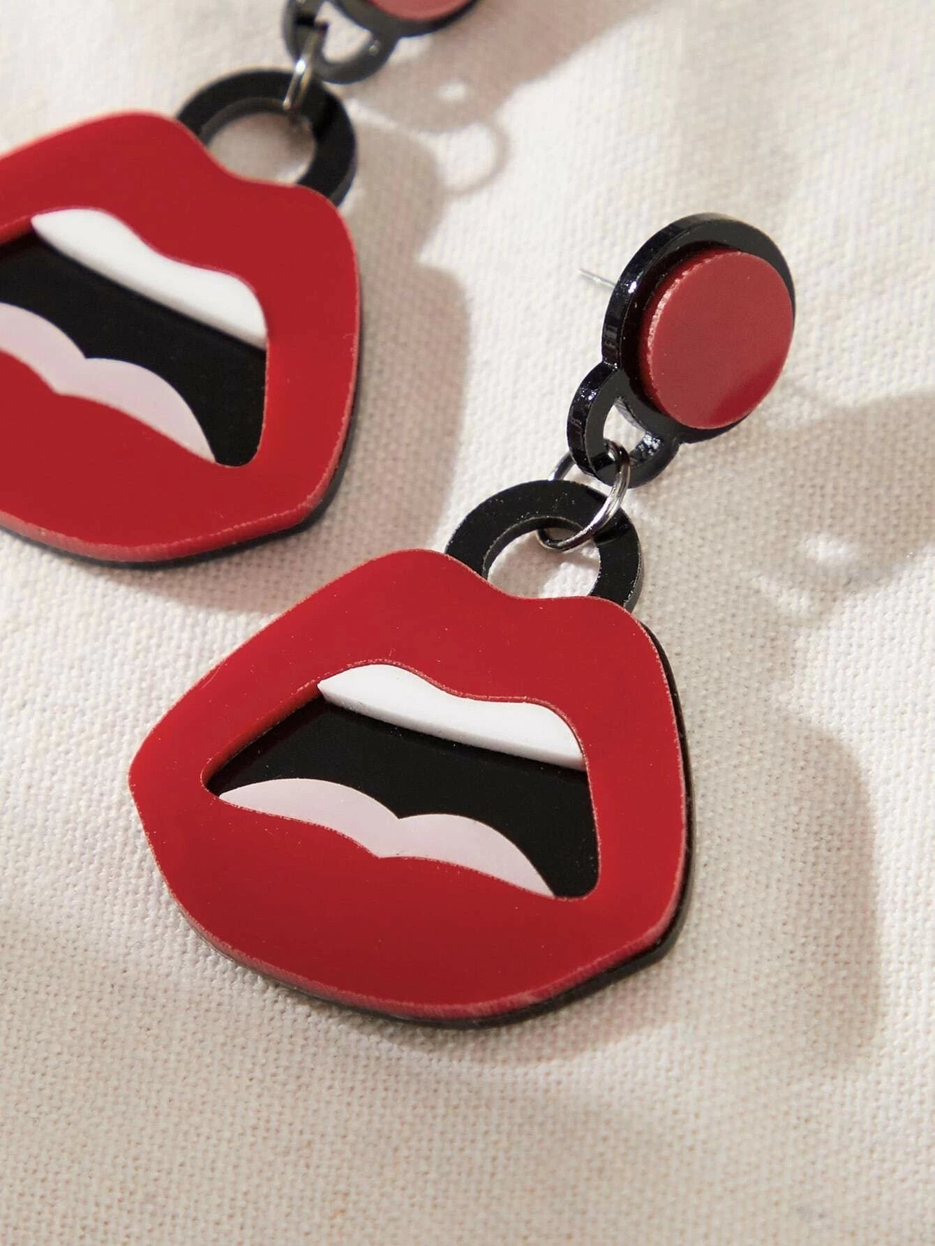 Personality Creative Red Lips Acrylic Statement Dangle Earrings Party Jewellery-3