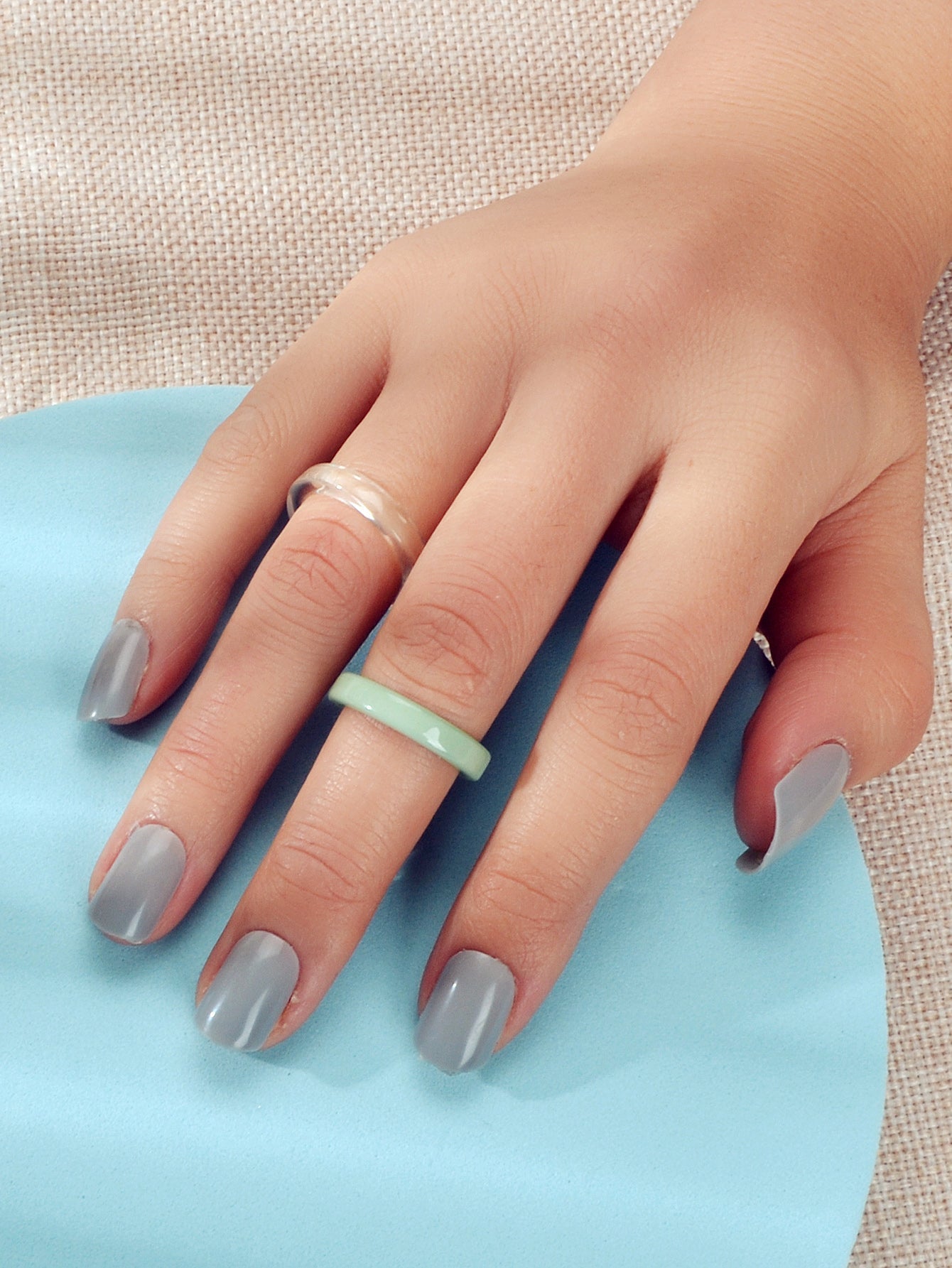 2 pcs Boho Chic Green Transparent Resin Circle Finger Ring set Women Accessories-3