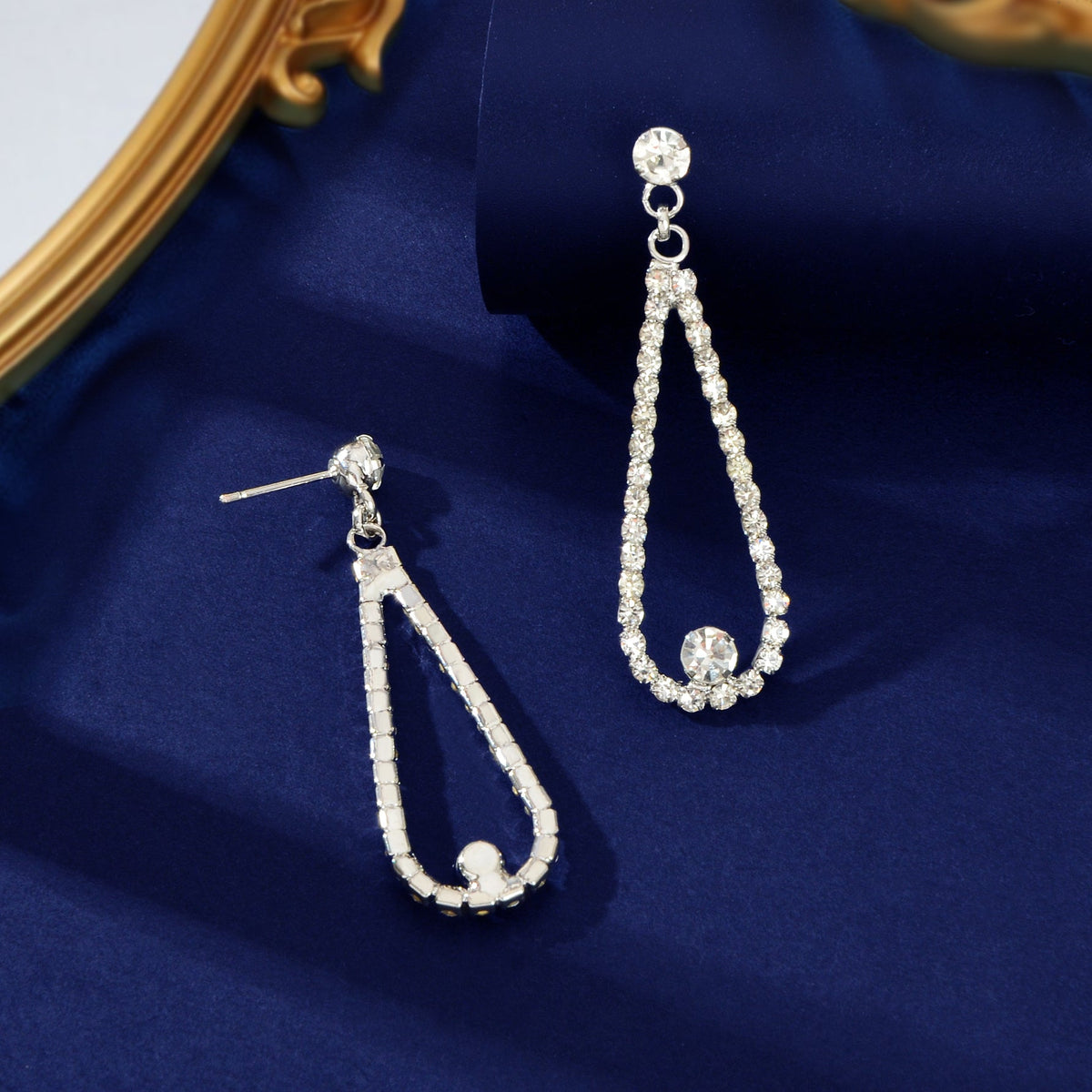 Luxurious Anniversary Wedding Jewelry Rhinestone Decor Silvery Water Drop Earrings-2