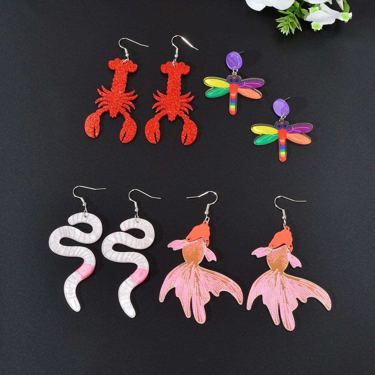 Vibrant Animal Pendant Earrings - Colorful Statement Jewelry for Nature Lovers-0