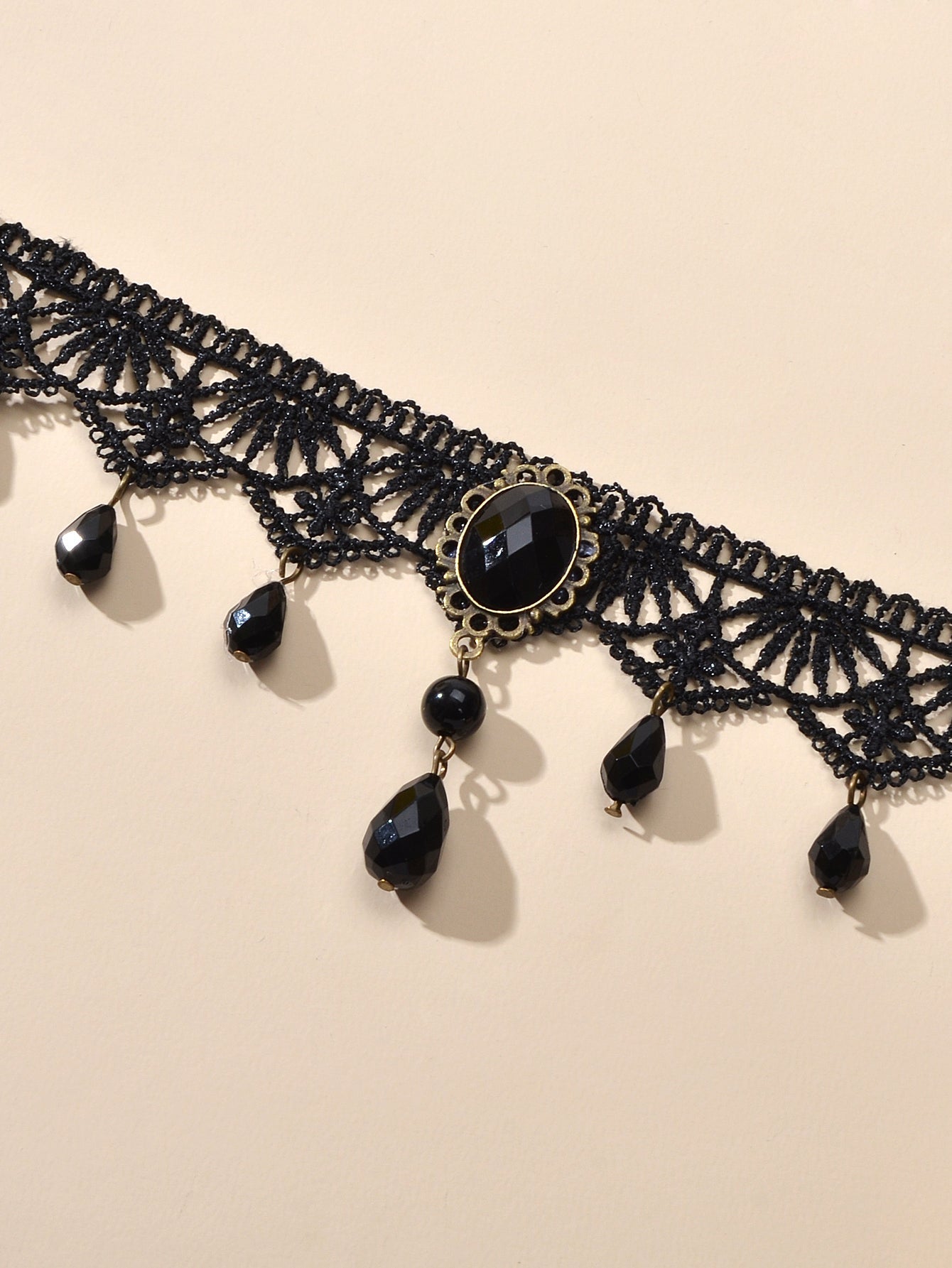 Water Drop Charm Black Lace Retro Gothic Women Choker 90s Halloween Necklace-2