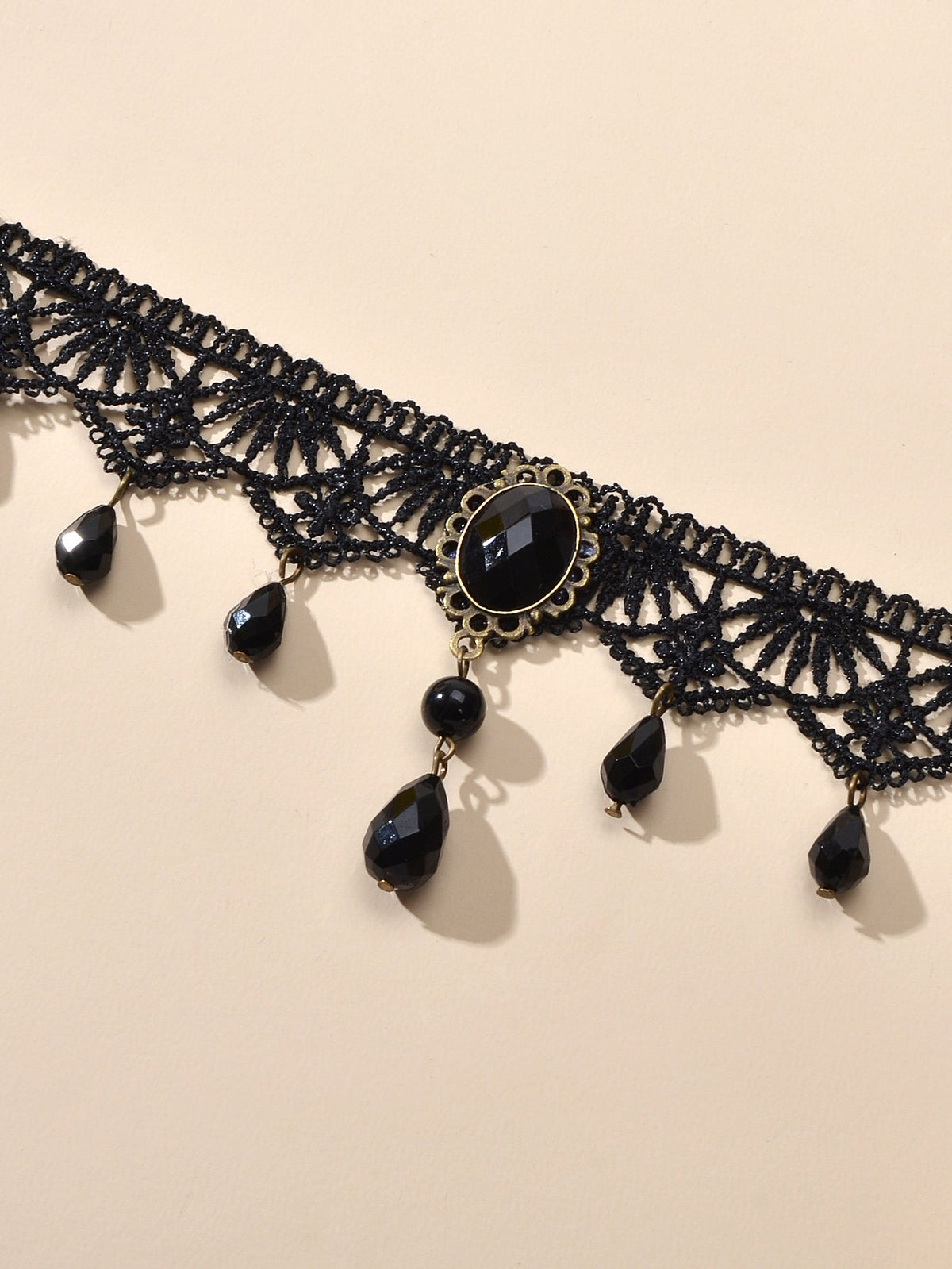 Water Drop Charm Black Lace Retro Gothic Women Choker 90s Halloween Necklace-2
