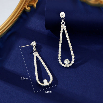 Luxurious Anniversary Wedding Jewelry Rhinestone Decor Silvery Water Drop Earrings-3