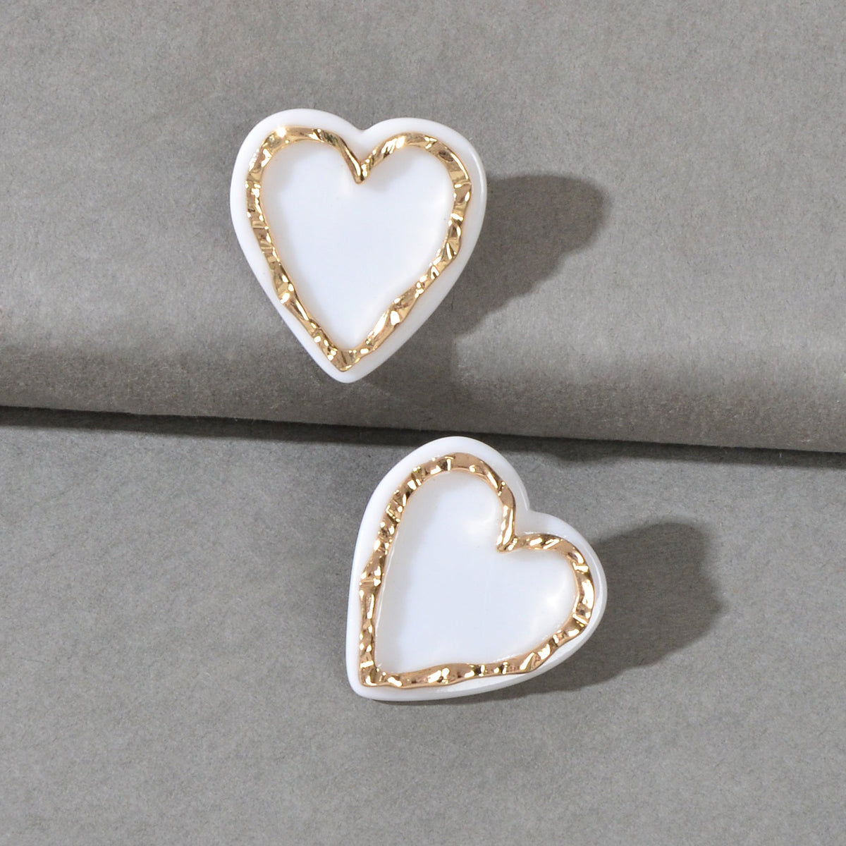 Classic White Resin Heart Stud Personality Earrings for Wife Girls Jewelry Gift-1