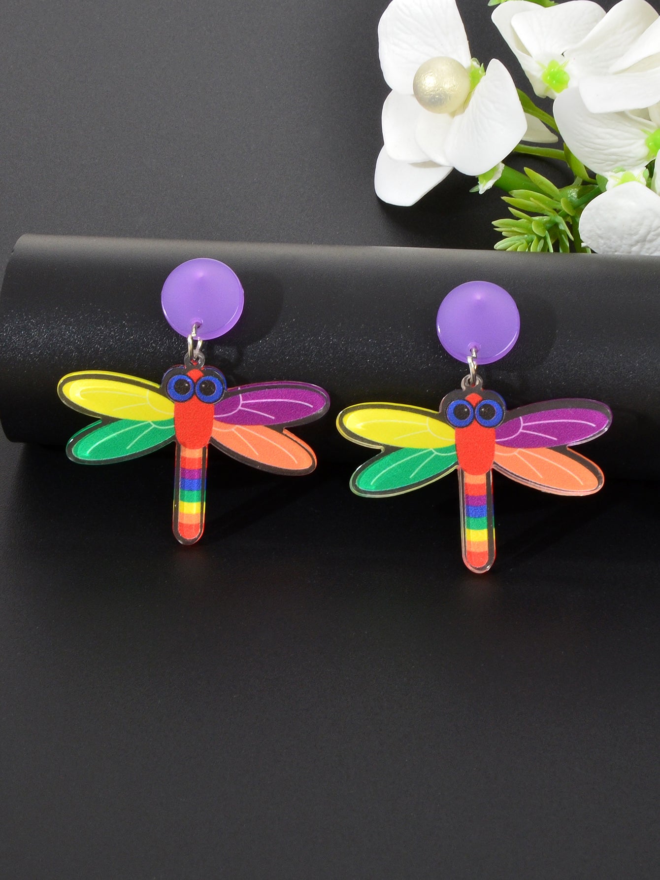 Vibrant Animal Pendant Earrings - Colorful Statement Jewelry for Nature Lovers-1