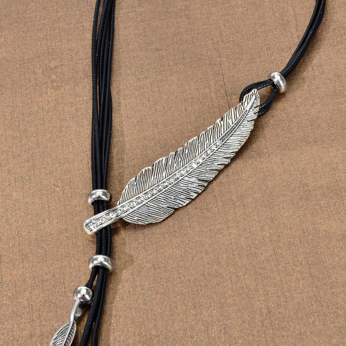 1pc Western Bohemian Black PU Rope Handmade Antique Silver gold Feather Pendant Necklace Women Holiday Jewelry-4