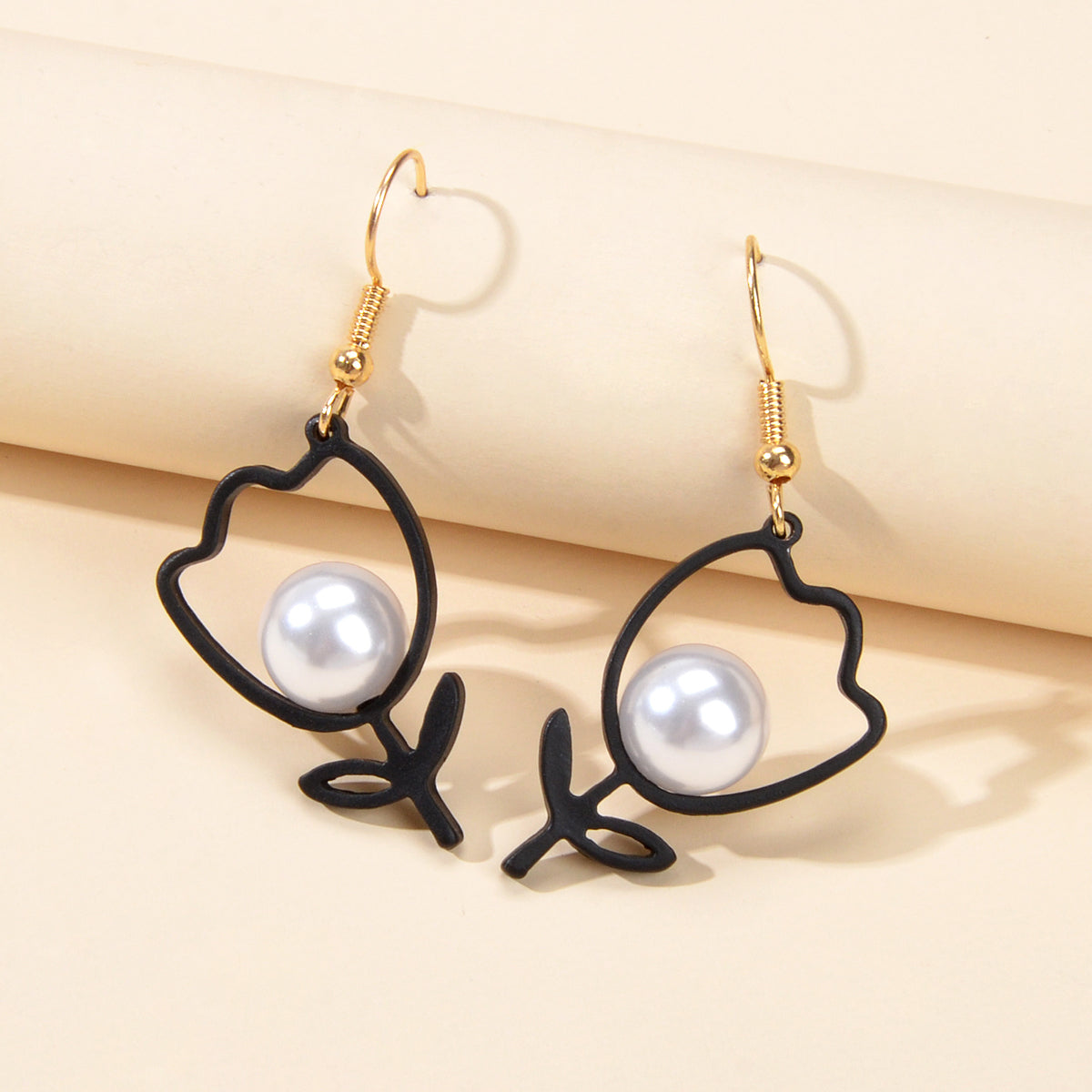 Retro Accessories Pearl Black Flower Dangle Earrings Nice Ladies Teens Jewellery-0