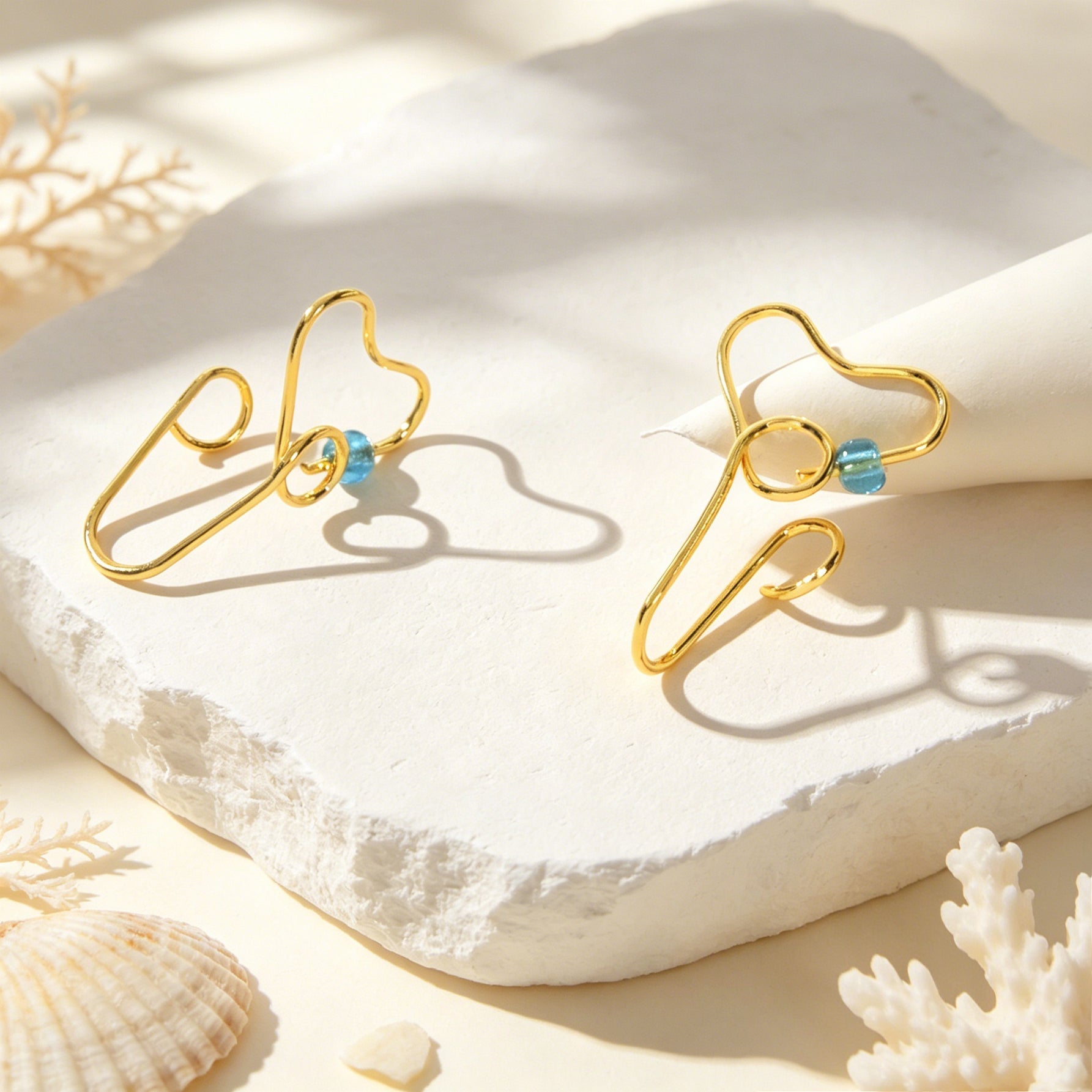 2pcs Beads Gold Hollow Love Heart Ear Cuff Earring Daily Gathering Festival Gift-1