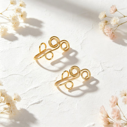 2pcs Gold Ear Cuff Clip‑on Earrings No Piercing Swirl Wire Design Retro Jewelry-1