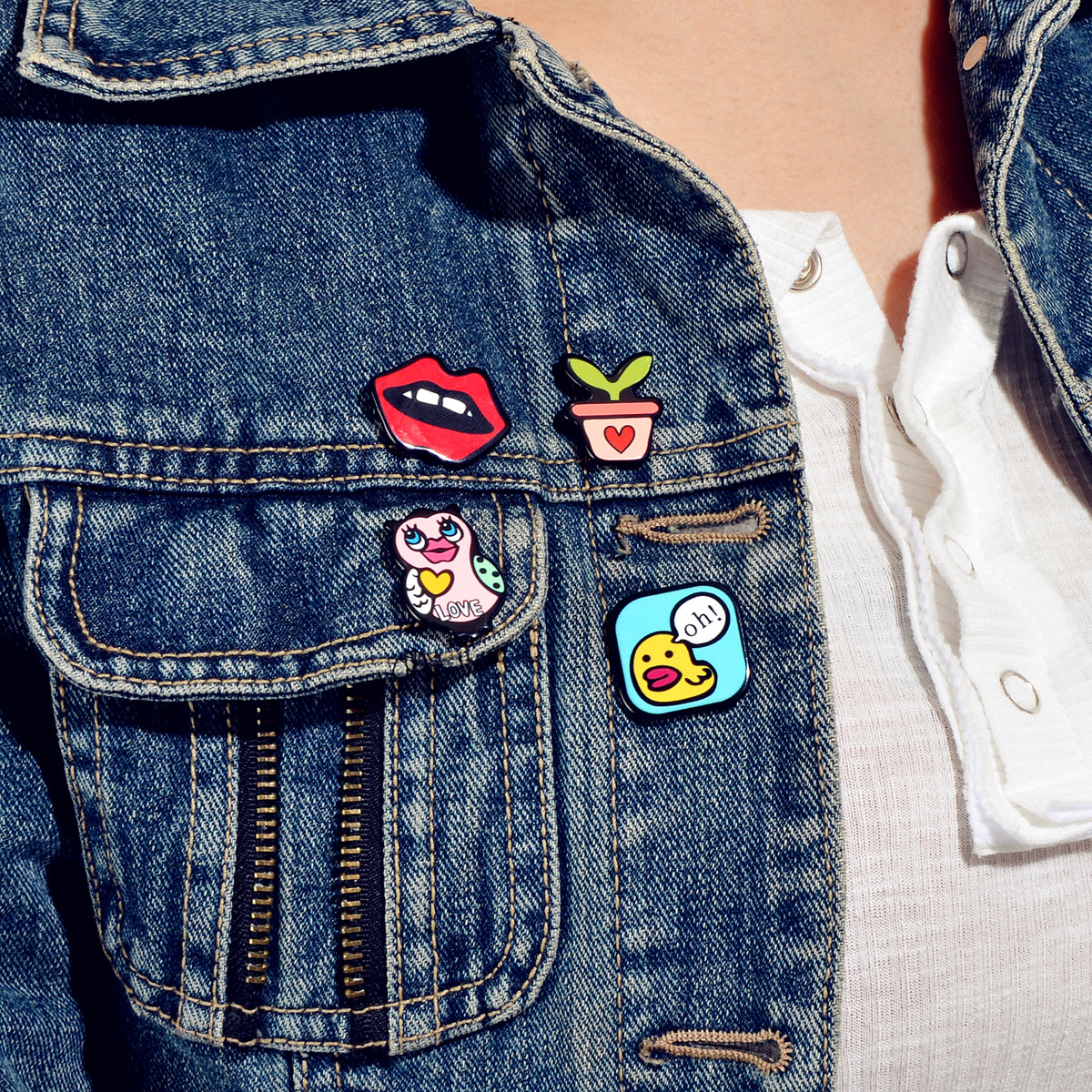4 pcs Red Lips Owl Baby Duck Duckling Potted Plants Colourful Acrylic Brooch Pin-0