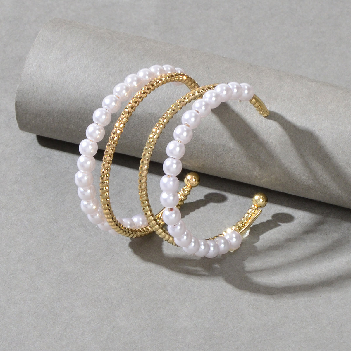 Good Quality Pearl Gold Metal Double layer Circle Chunky Hoop Huggie Earrings-3