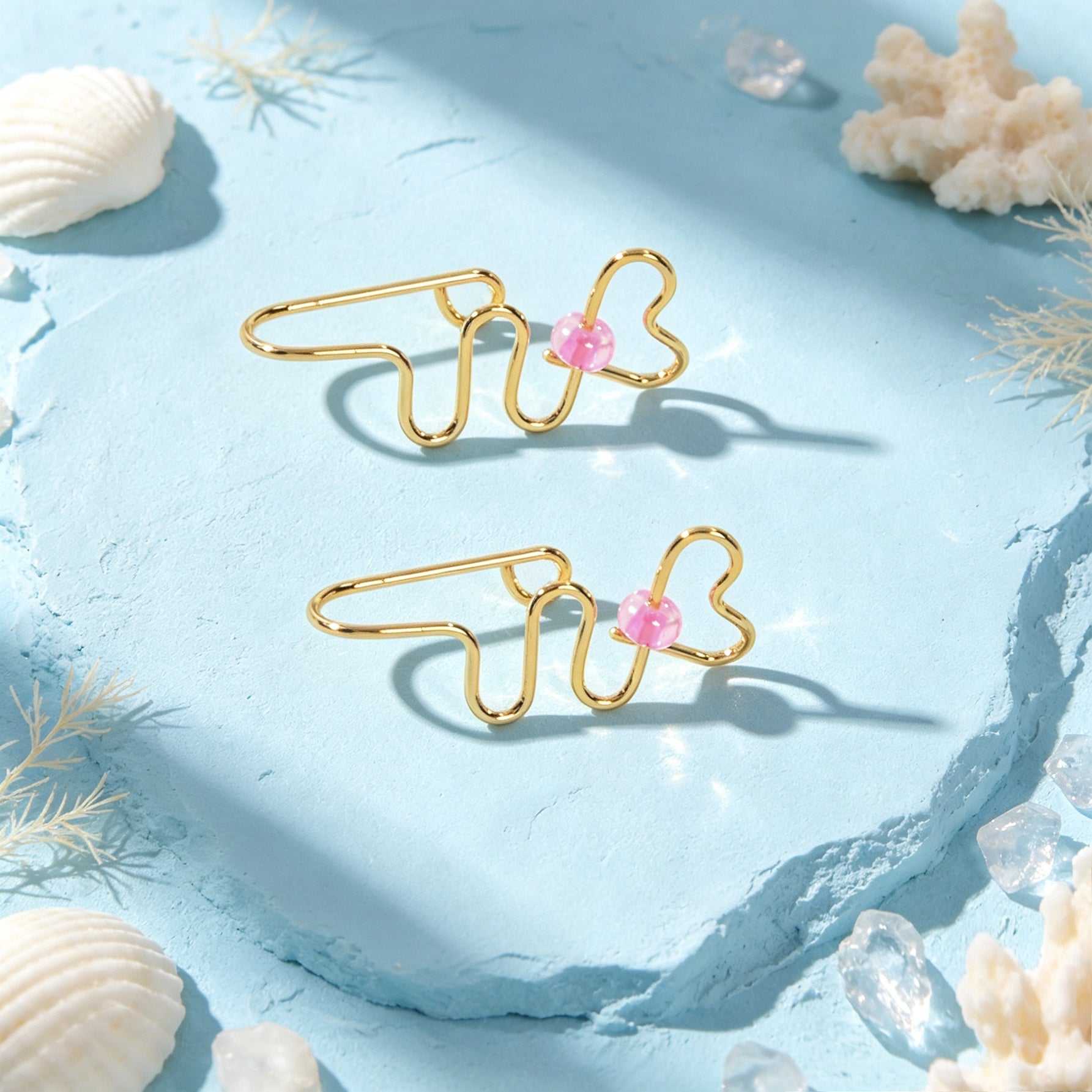 2pcs Delicate Gold Wavy Heart Ear Cuff Pink Bead Non-Pierced Cartilage Ear Clip-3
