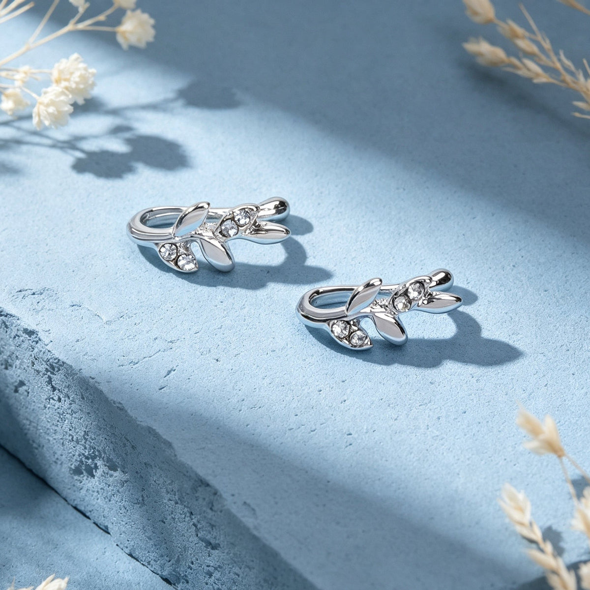 2pcs Silver Dainty Twig Leaf Ear Cuffs Simple Non-Pierced Cartilage Ear Clips-2
