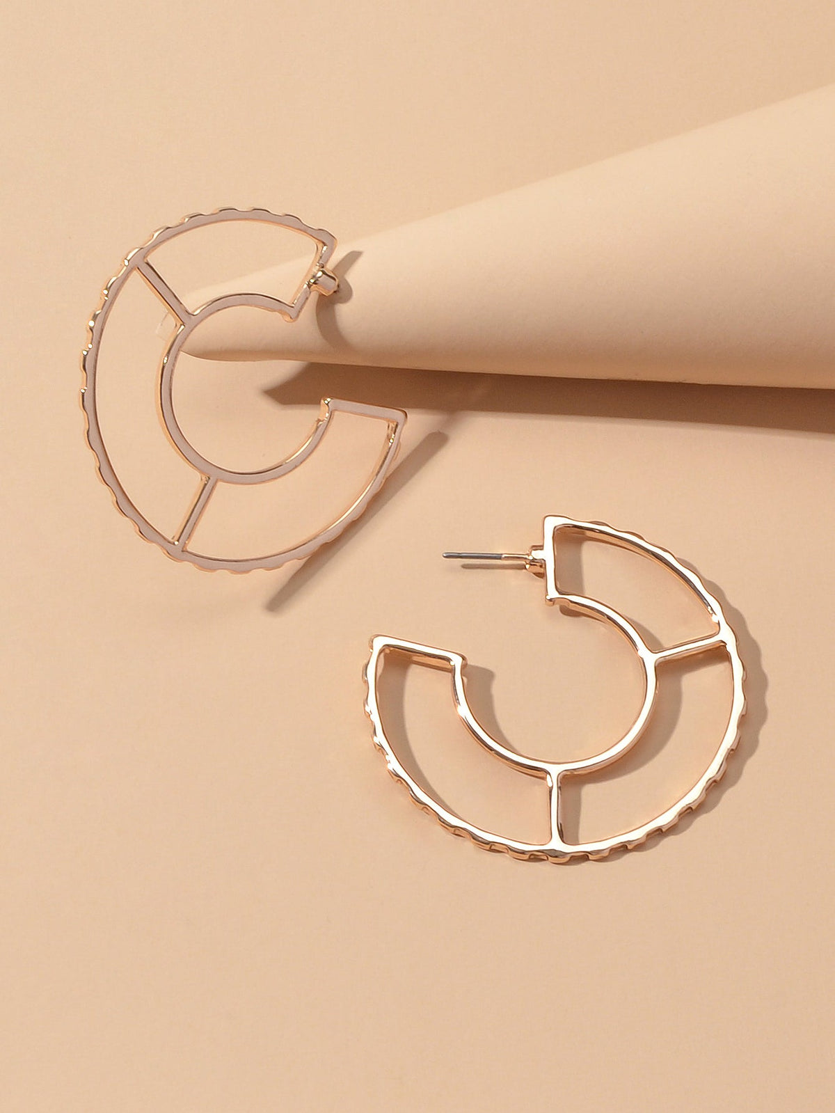 Party Decoration Gold Metal Hollow Personality Stud Hoop Huggie Pierced Earrings-0
