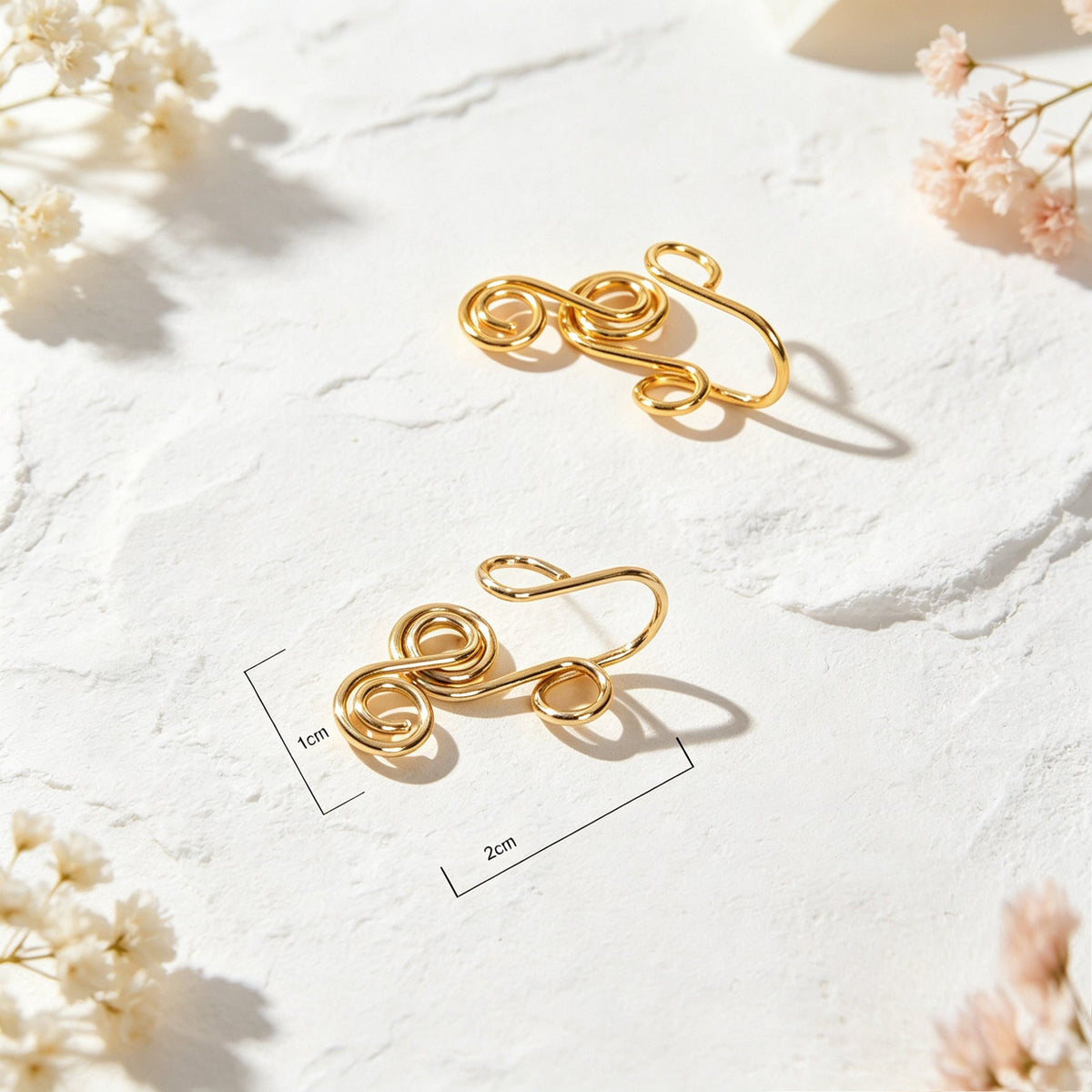 2pcs Gold Ear Cuff Clip‑on Earrings No Piercing Swirl Wire Design Retro Jewelry-3