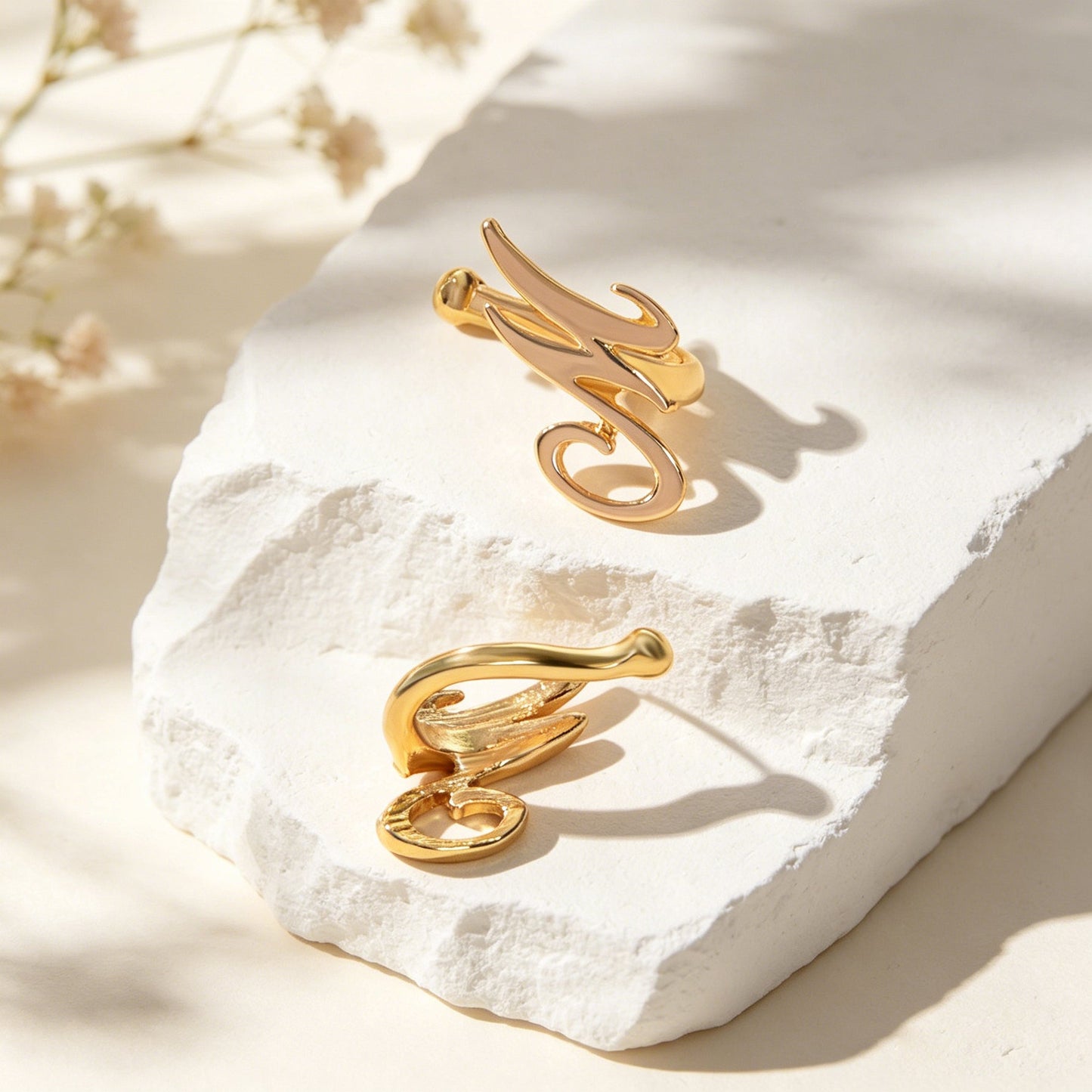 2 pcs Simple Gold Letter M Metal Ear Cuff Earrings Personality Ear Clip Gift-3