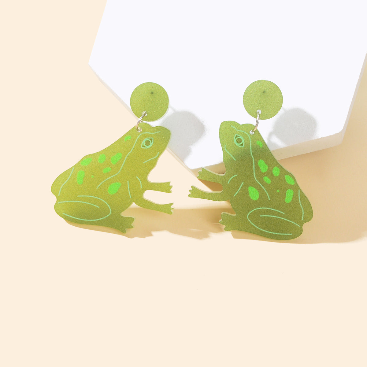 Y2k Style Green Acrylic Cute Frog Dangle Earrings Girls Personality Accessories-0
