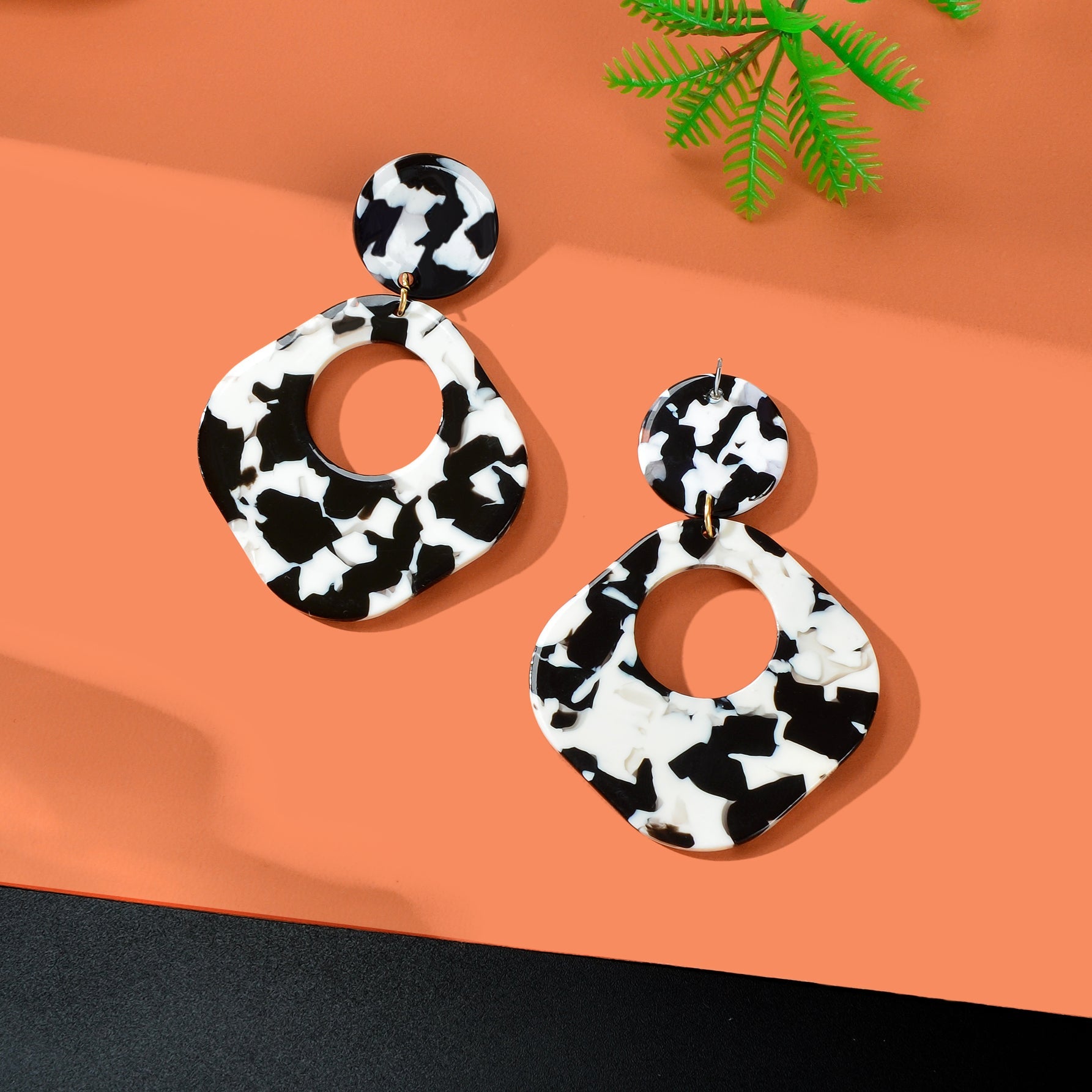 Retro White Black Acrylic Tortoise Resin Round Square Dangle Earrings Daily Officework Party Jewelry-2