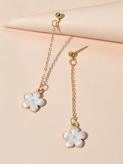 Charming White Black Enamel Long Chain Flower Pendant Dangle Pierced Earrings-0