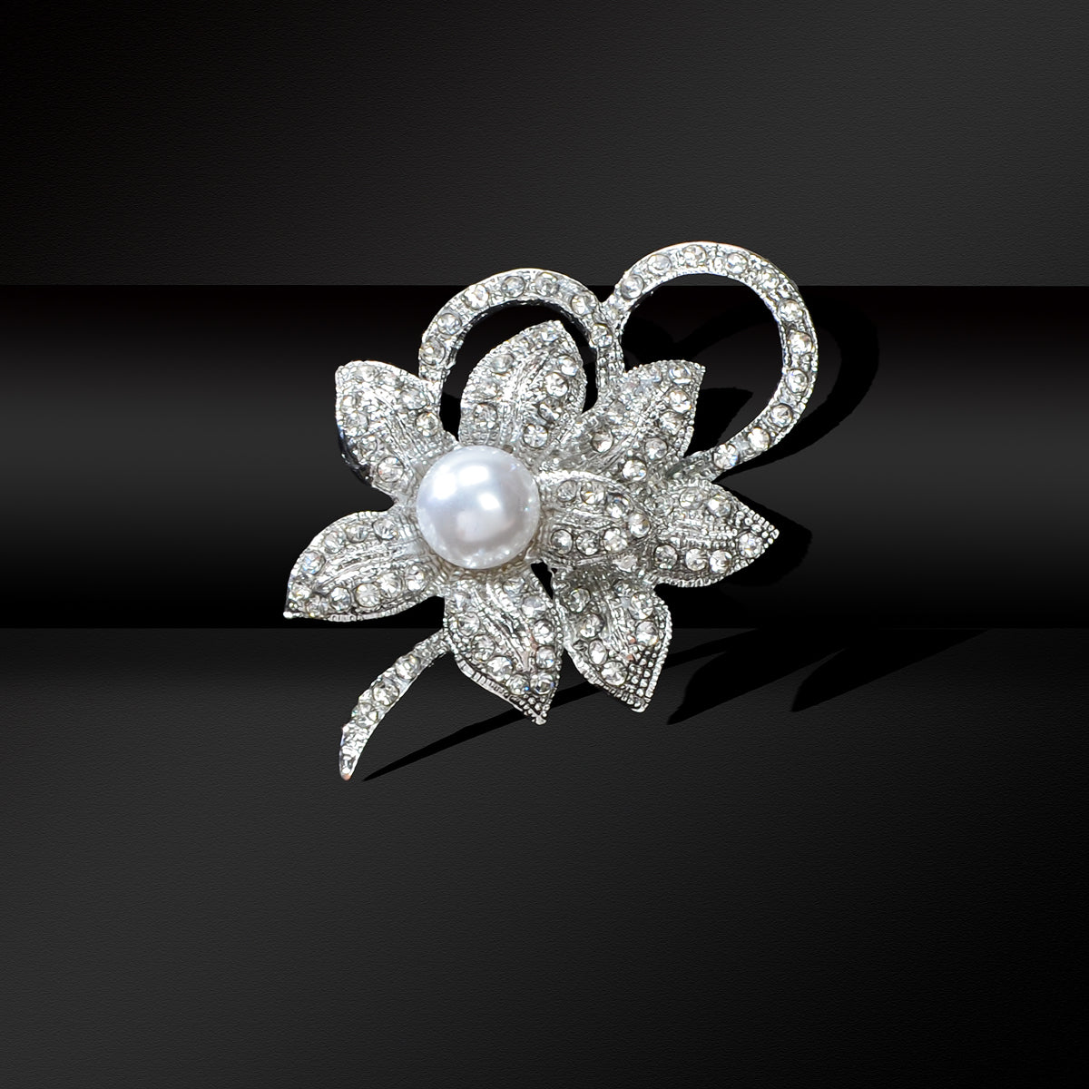 Luxurious Women Rhinestone Pearl Decor Silver Flower Bouquet Brooch Shawl Pin-0