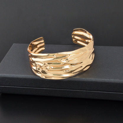 Stylish Golden Metal Wide Chunky Statement Open Cuff Bangle Geometric Jewelry-3