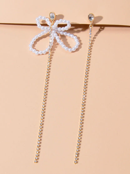 Sweet Pearl Beads Flower Rhinestone Long Gold Chain Asymmetric Pendant Earrings-2