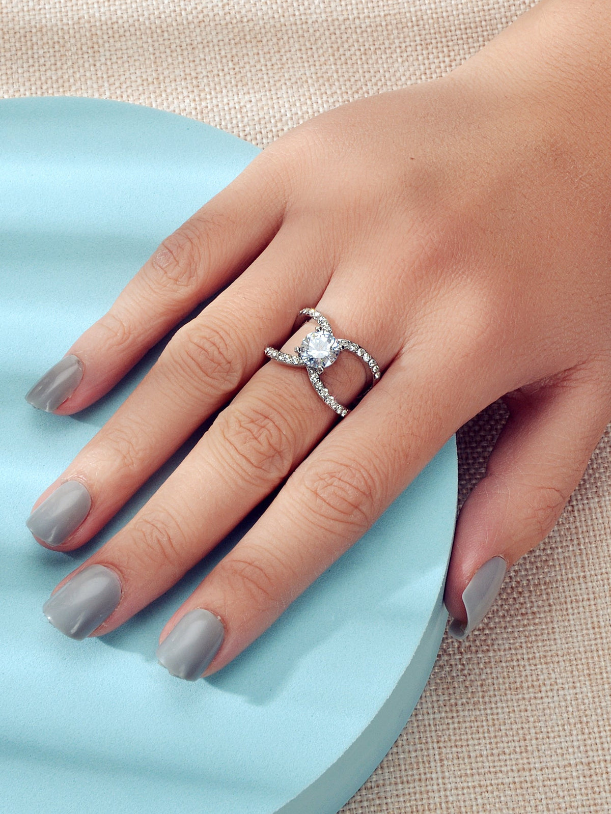 Perfect Engagement Wedding Jewellery Luxurious Faux Cubic Zirconia Cross Ring-0