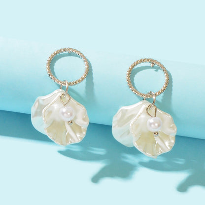 Awesome Pearl Decor Shell Shape Stud Gold Ocean Earrings Women Party Decoration-5