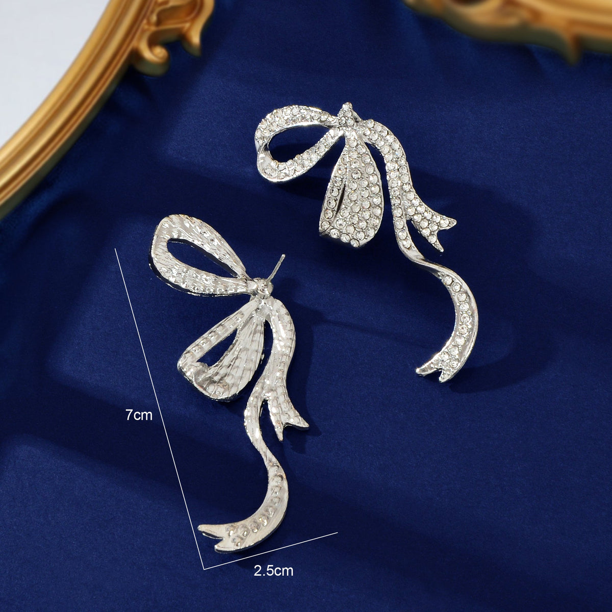 Luxurious Rhinestone Decor Silvery Bow Stud Earrings for Women Banquet-3