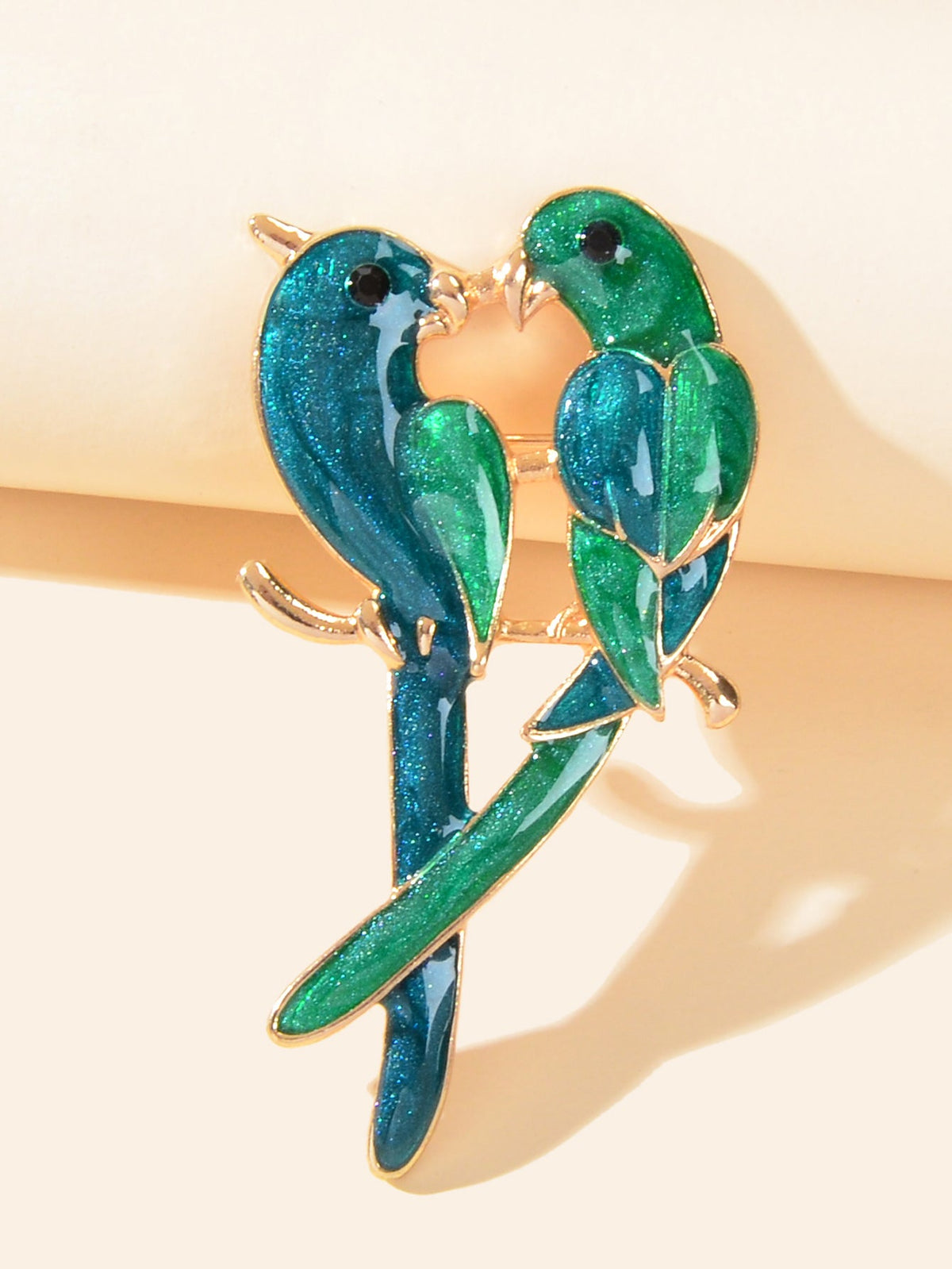 Beautiful Green Love Birds Brooch Lapel Pin Clip Ladies Animal Scarf Buckle Gift-1