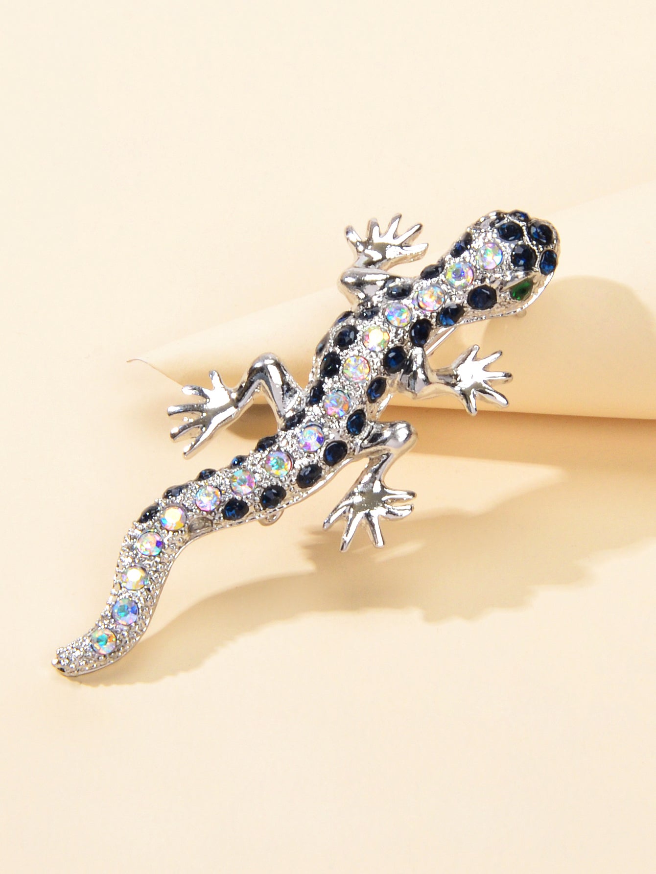 Shiny Full Rhinestone Gecko Animal Party Casual Brooch Pin Lapel Badge Backpack-1
