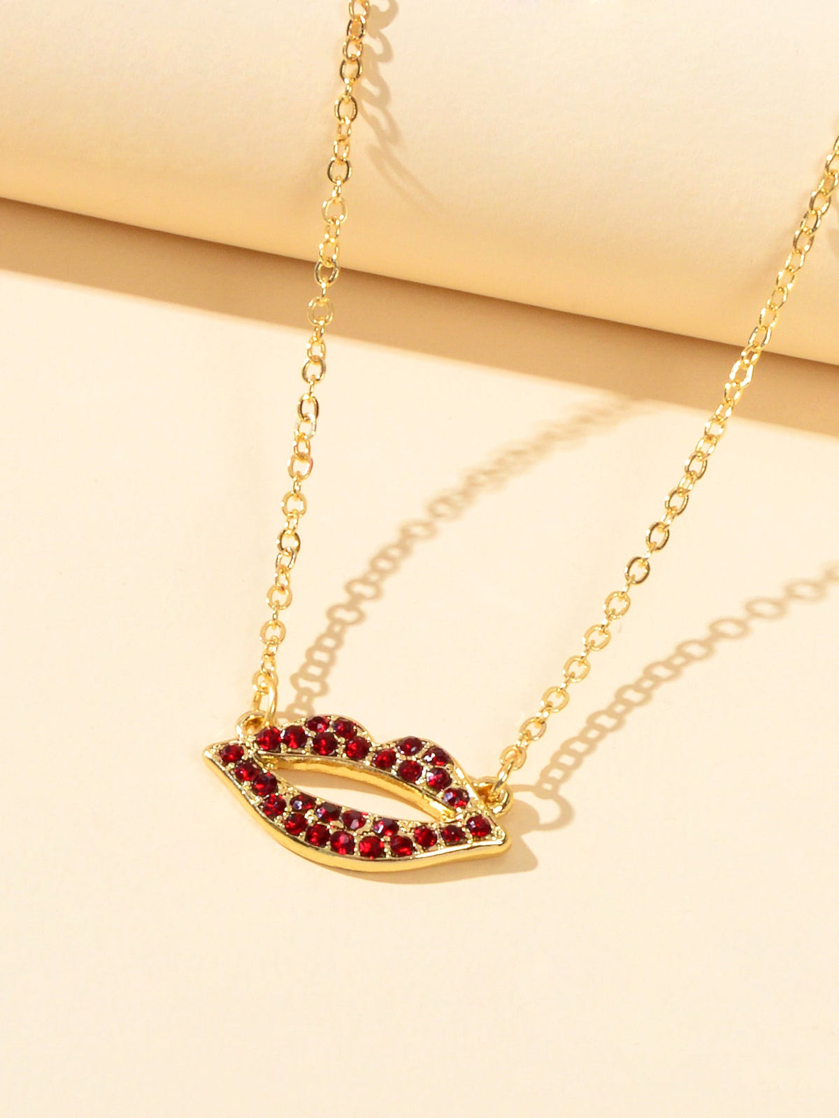 Valentine's Day Lover Gift Jewelry Gold Chain Red Rhinestone Lips Charm Necklace-1
