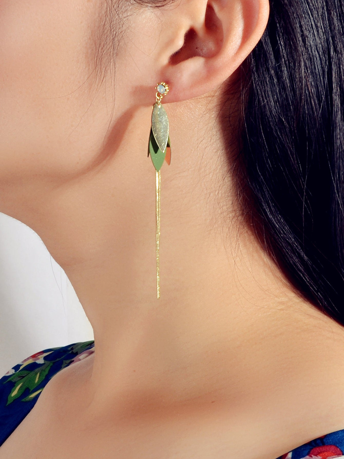 Female Jewellery Gold Green Leaf Long Chain Dangle Pierced Charm Women Earrings-1
