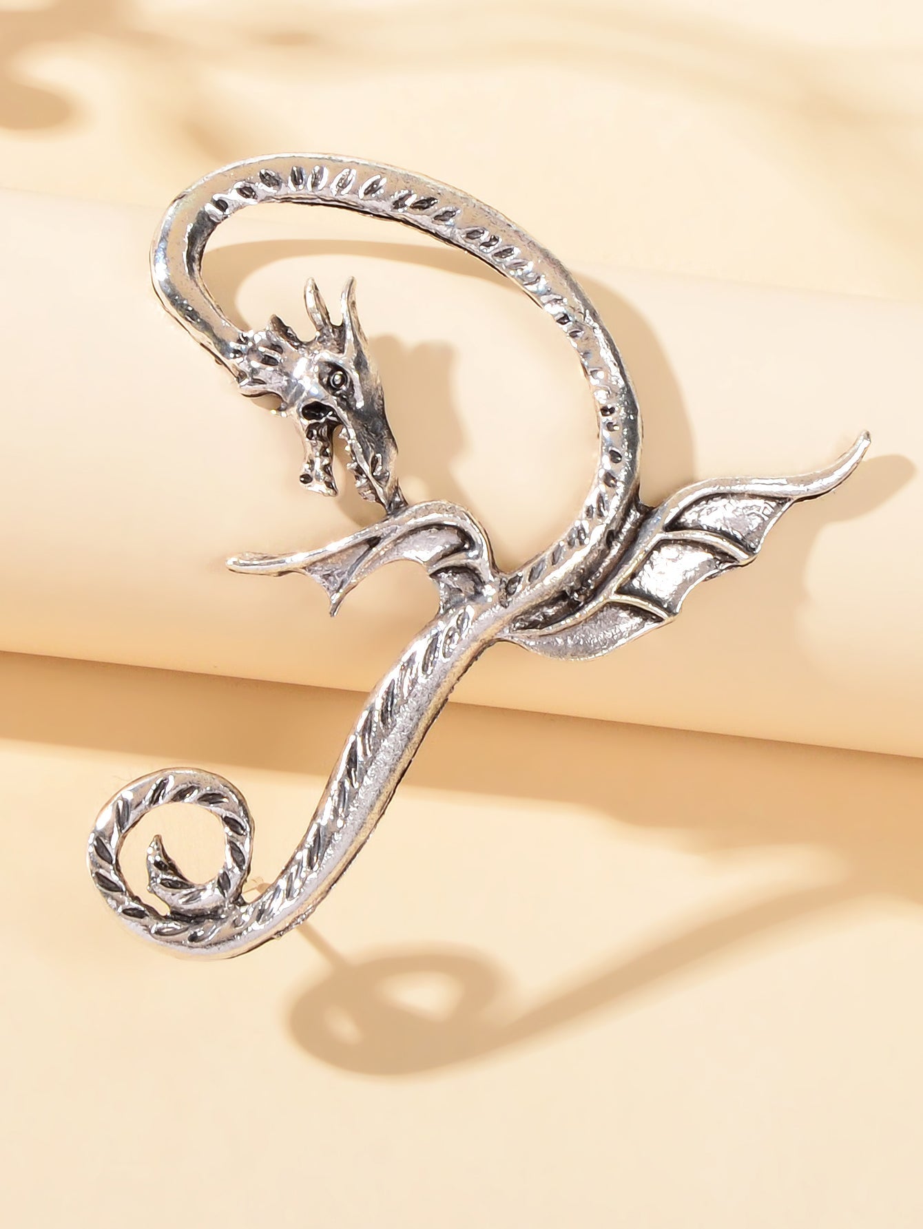 1 pc Punk Antique Gold Silver Flying Dragon Cartilage Ear Cuffs Crawler Earrings-1