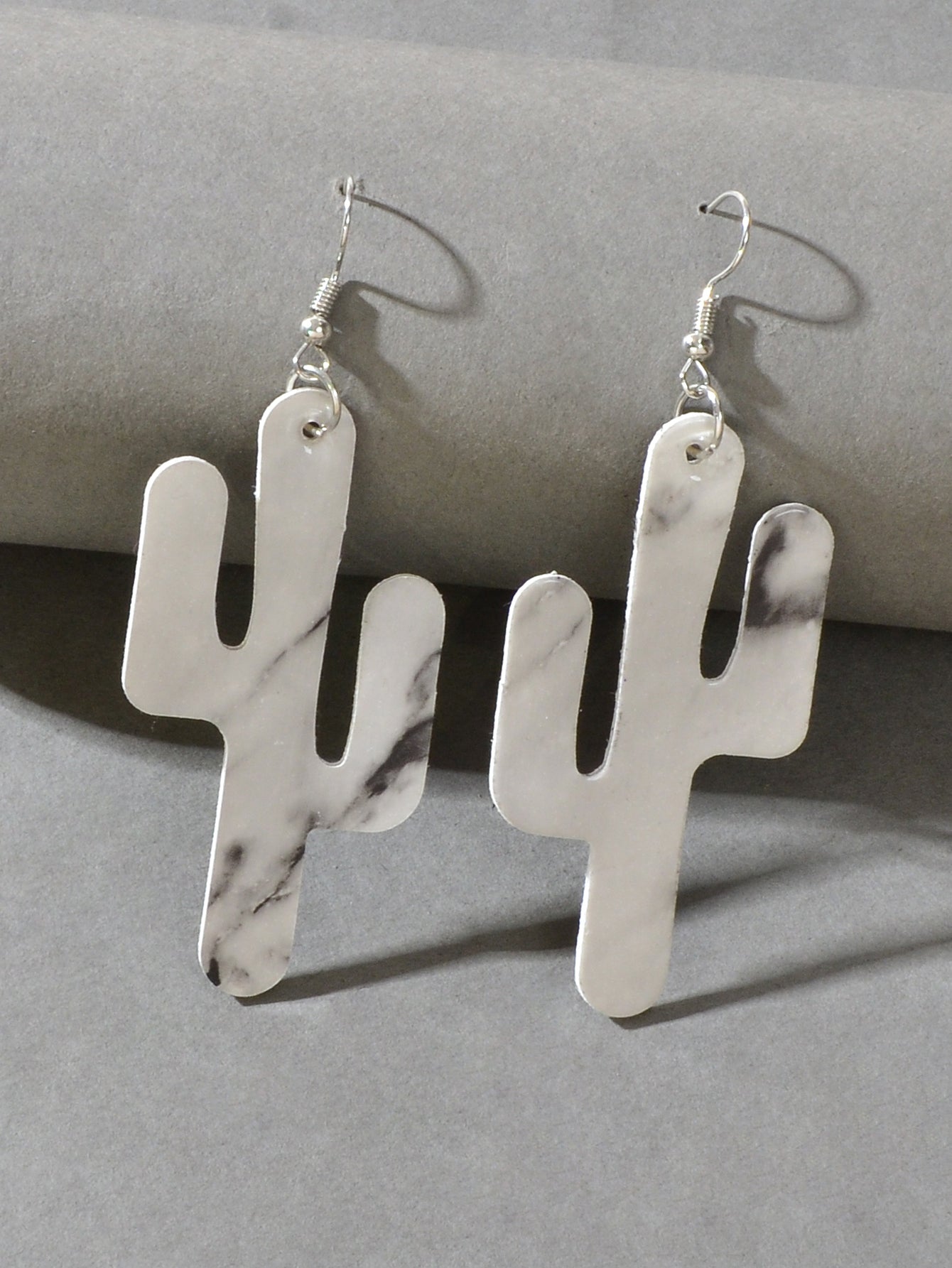 Faux Leather Lightweight Handmade Cactus Dangle American Indian Dangle Earrings-4