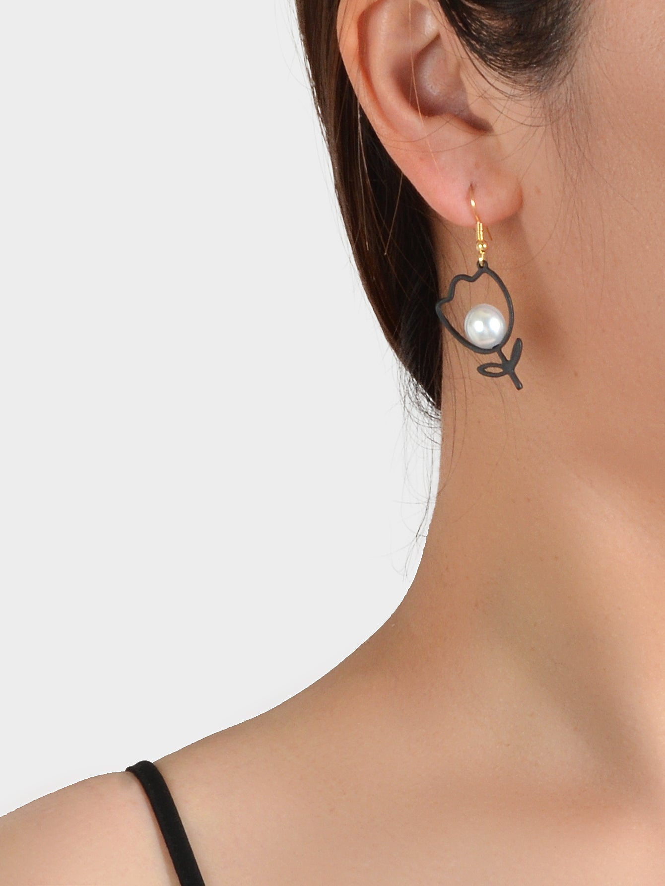 Retro Accessories Pearl Black Flower Dangle Earrings Nice Ladies Teens Jewellery-1