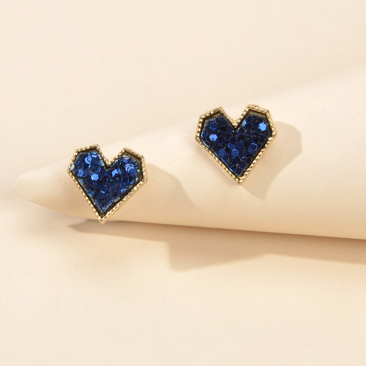 Cute Funny Blue Pink Shining Sequins Heart Stud Classics Wedding Party Earrings-0