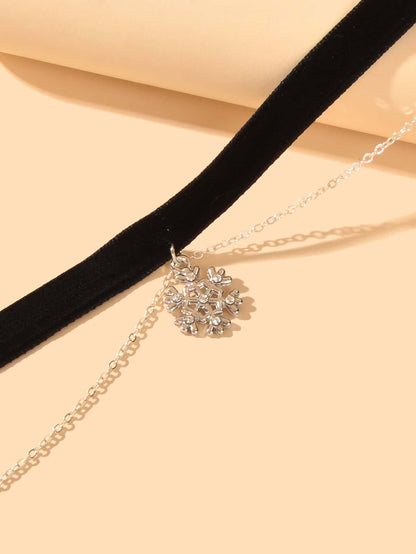 Snowflake Pendant Black Velvet Double-Layer Short Necklace-2