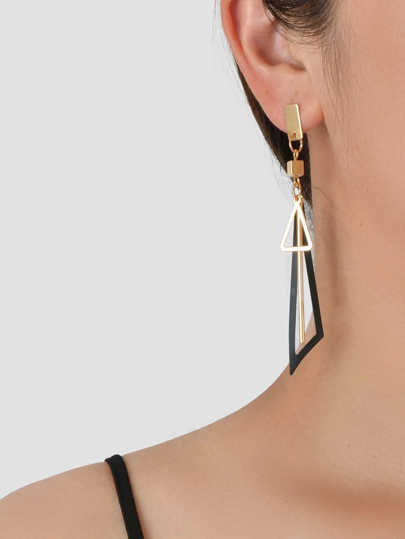 Gold Metal Geometric Triangle Dangle Stud Earring Women Textured Accessories-1