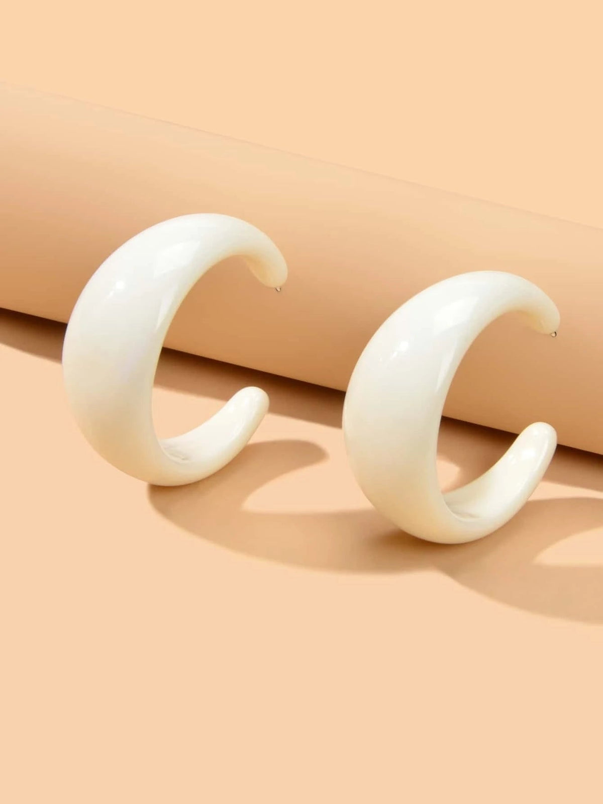 Fashion Round Yellow White Resin Hoop Earrings Circle C Shape Acrylic Cuff Stud-5