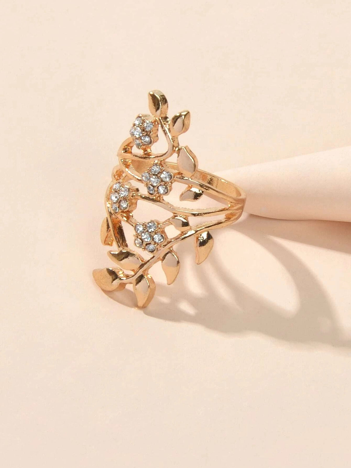 Luxurious Rhinestone Decor Silver Hollow Flower Leaf Finger Engagement Gift Ring-1