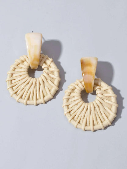 Awesome Ethnic Jewellery Bohemian Beige Weaved Geometric Pierced Stud Earrings-1