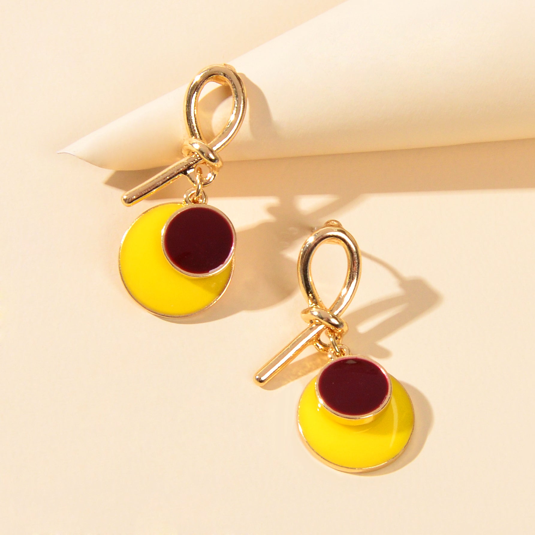 Yellow Enamel Round Dangle Geometric Earrings Y2k Style Sensitive Ears Studs-1