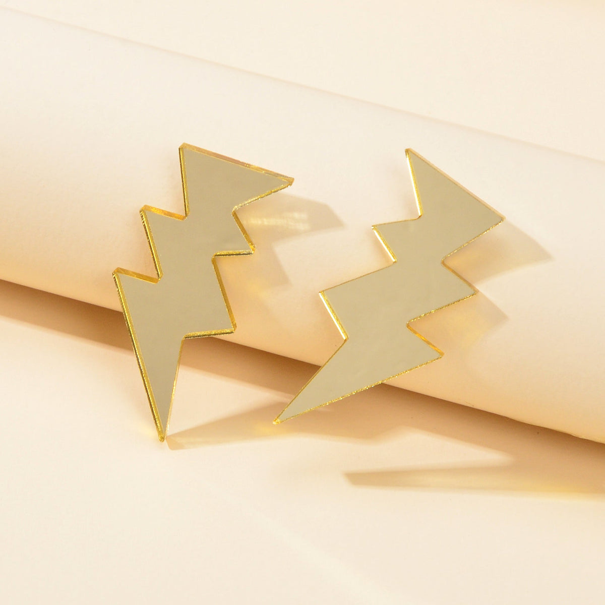 Personality Lightweight Gold Resin Lightning Stud Pierced 90's Inspired Earrings-1