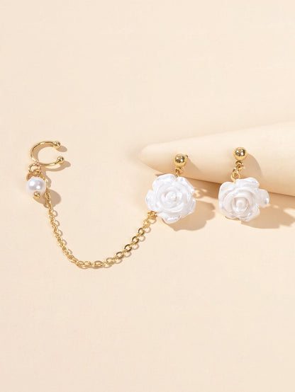 Asymmetric Gold Chain White Flower Stud Earrings Ear Cuff Cartilage Jewellery-2