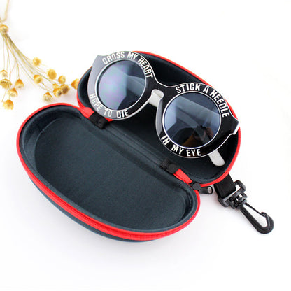 Stylish Black Sunglasses with Letter Print Fashionable Eyewear with Case-3