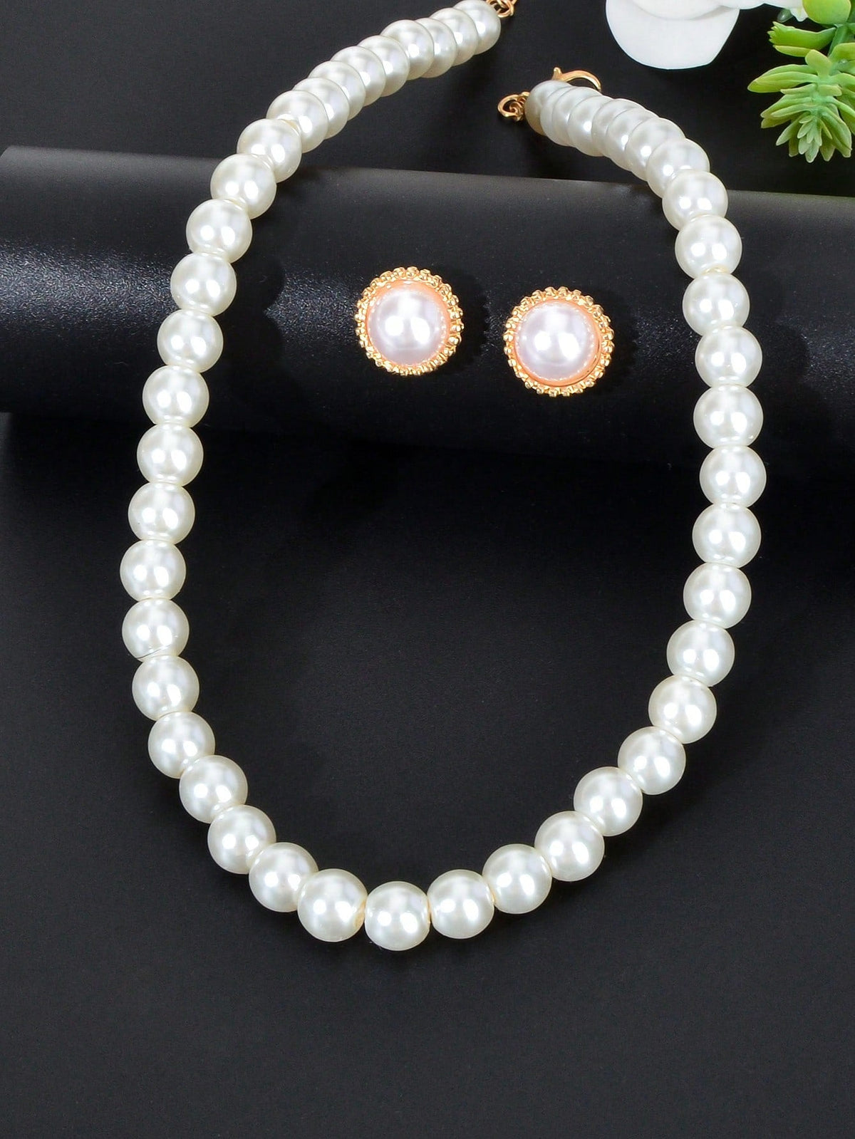White Pearl Necklace with Large Pearl Earrings Elegant Jewellery Set Party Gift-2
