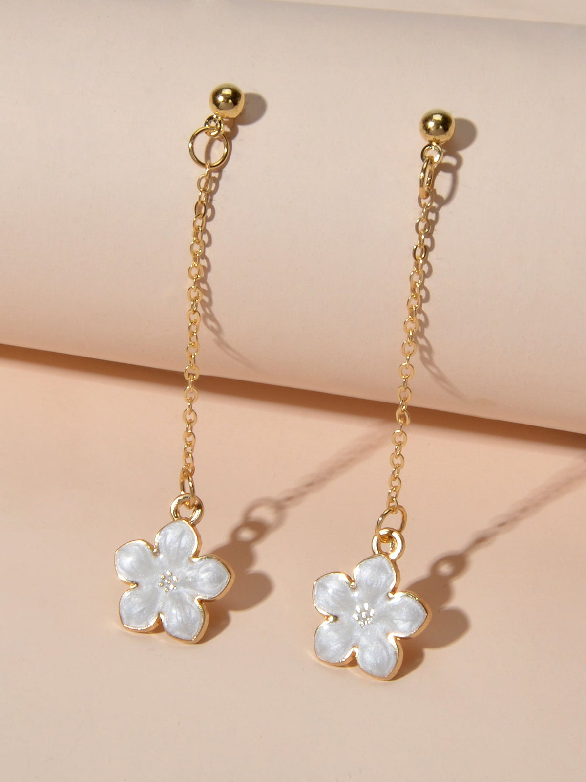 Charming White Black Enamel Long Chain Flower Pendant Dangle Pierced Earrings-2